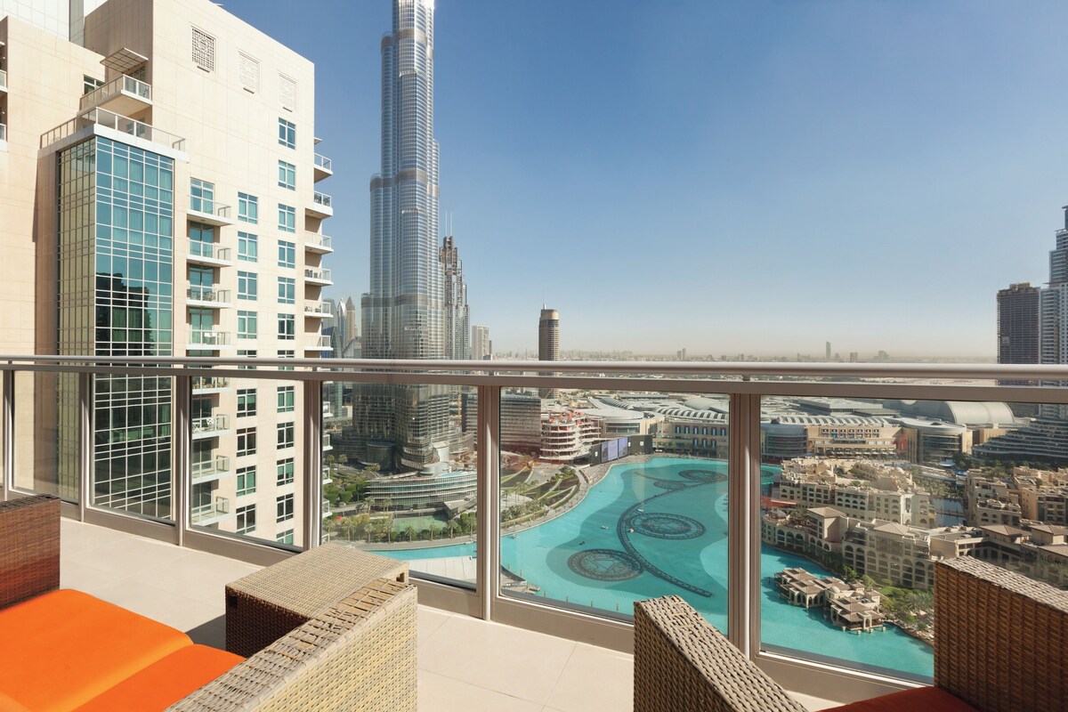 พาโนรามิกเพนท์เฮาส์, 4 ห้องนอน, ระเบียง (Royal, Burj Khalifa and Fountain View) | วิวระเบียง