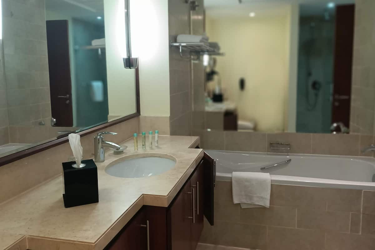 1 habitación, ropa de cama hipoalergénica y cubrecamas