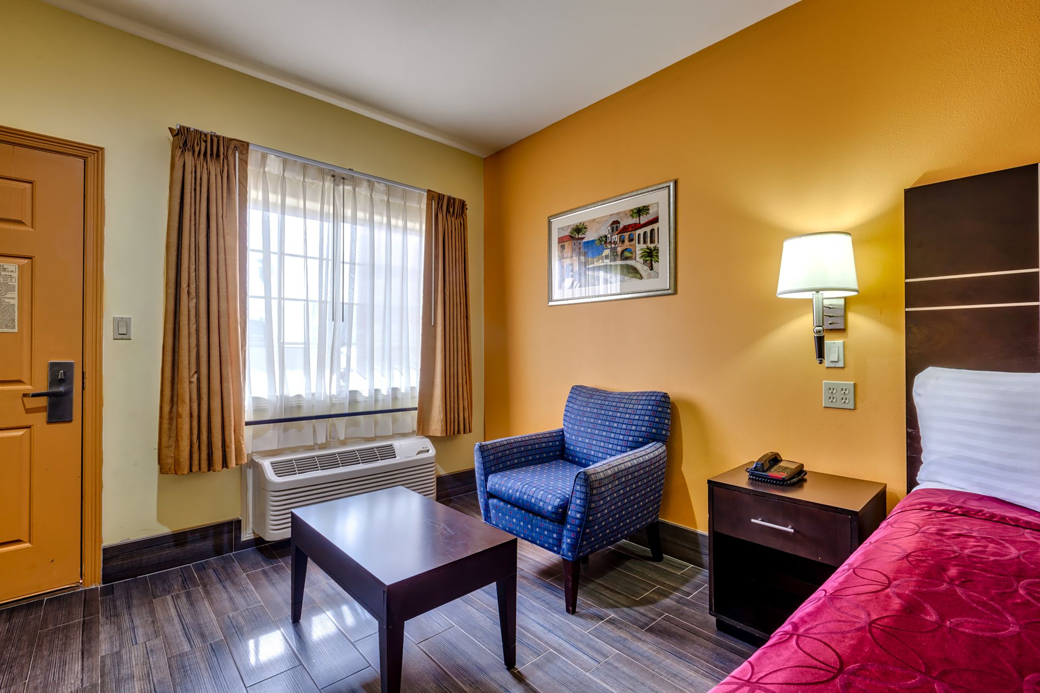 desk, blackout curtains, iron/ironing board, free wifi