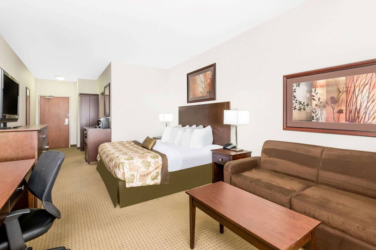 Ropa de cama de alta calidad y escritorio