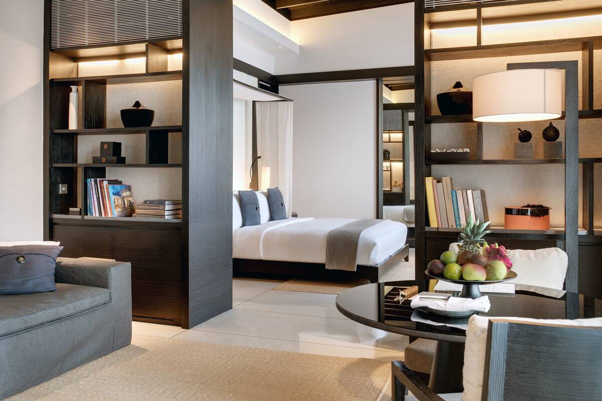 1 bedroom, premium bedding, minibar, in-room safe