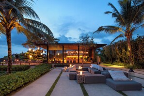 Bar (on property) - Soori Bali (Tabanan)