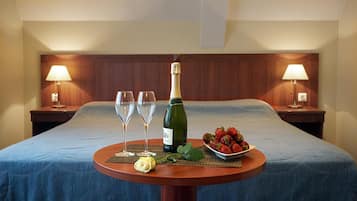 Pillow-top beds, minibar, in-room safe, desk