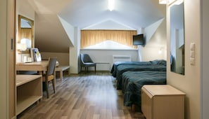 Chambre Standard Double ou avec lits jumeaux (Spa access)