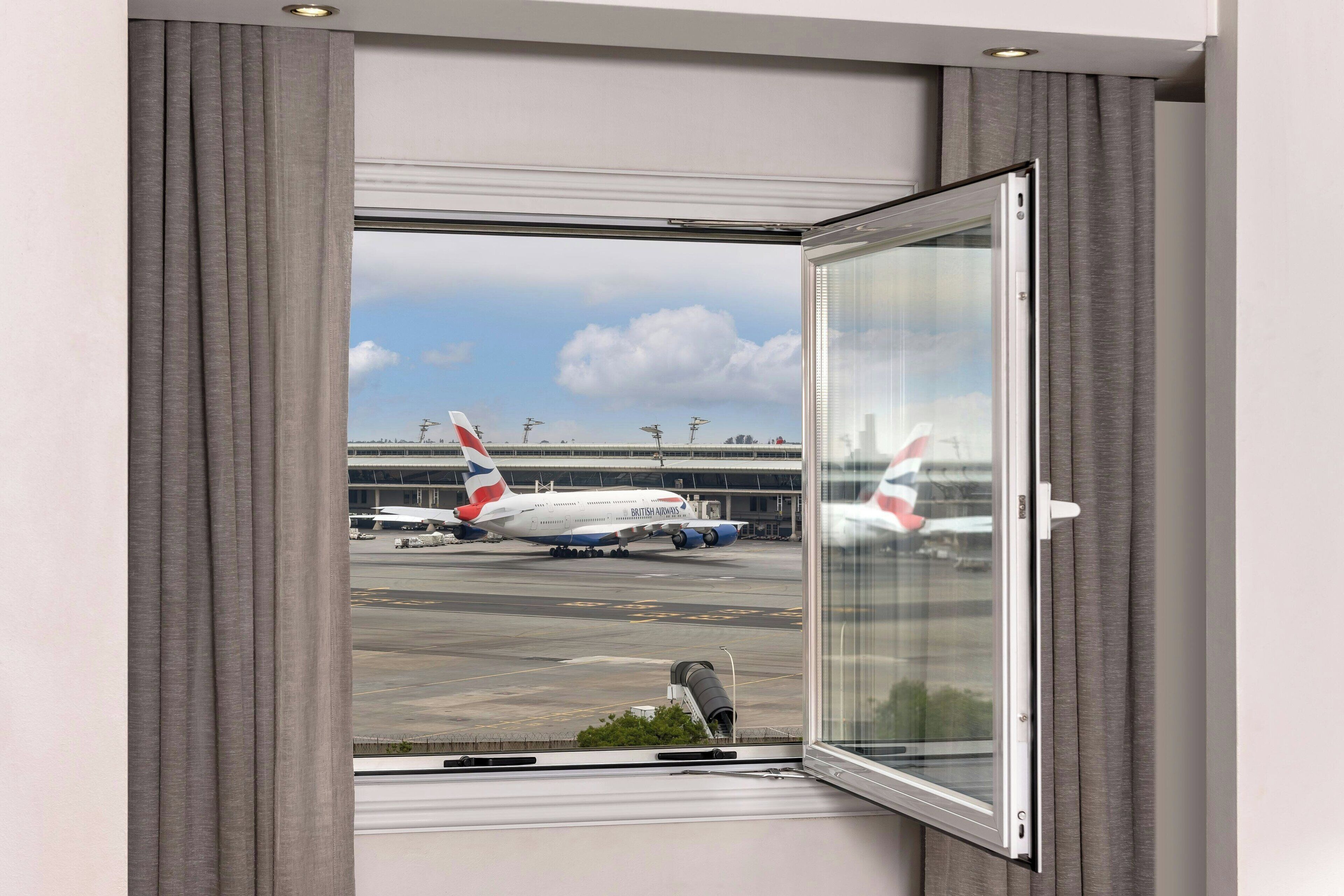 room, 1 king bed, non smoking | 1 bedroom, hypo-allergenic bedding, down duvets, tempur-pedic beds