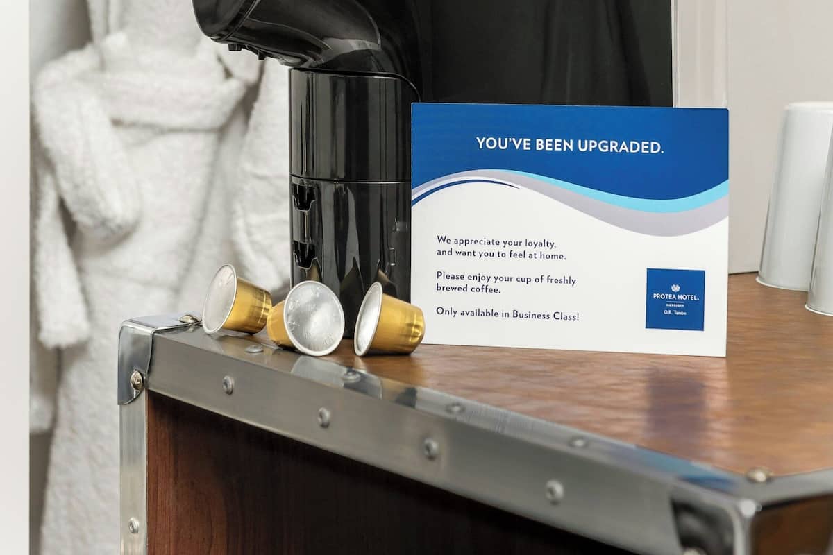 room, 1 king bed, non smoking | 1 bedroom, hypo-allergenic bedding, down duvets, tempur-pedic beds