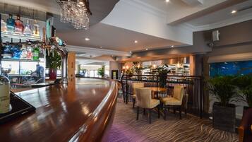 Bar (in der Unterkunft)