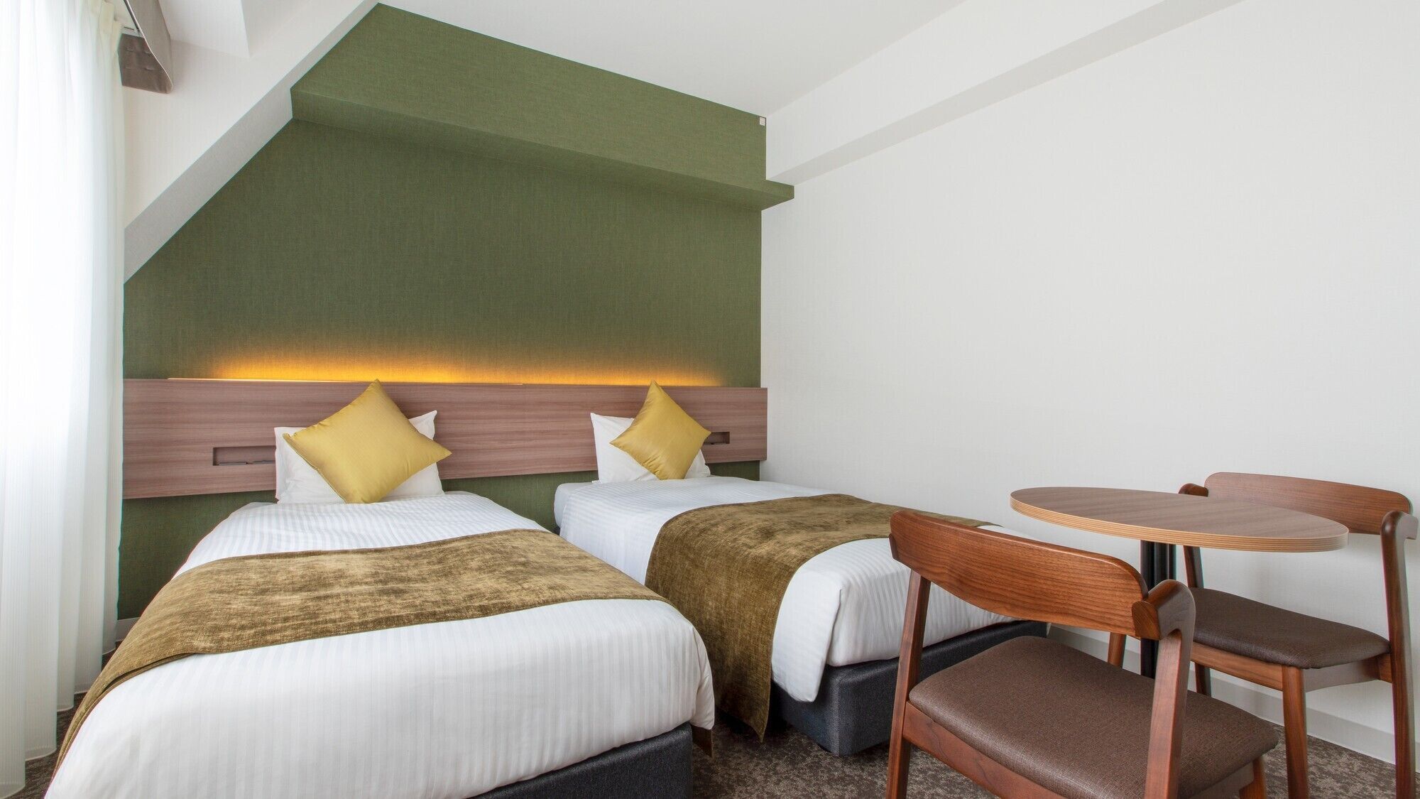 In-room safe, blackout curtains, iron/ironing board, free WiFi