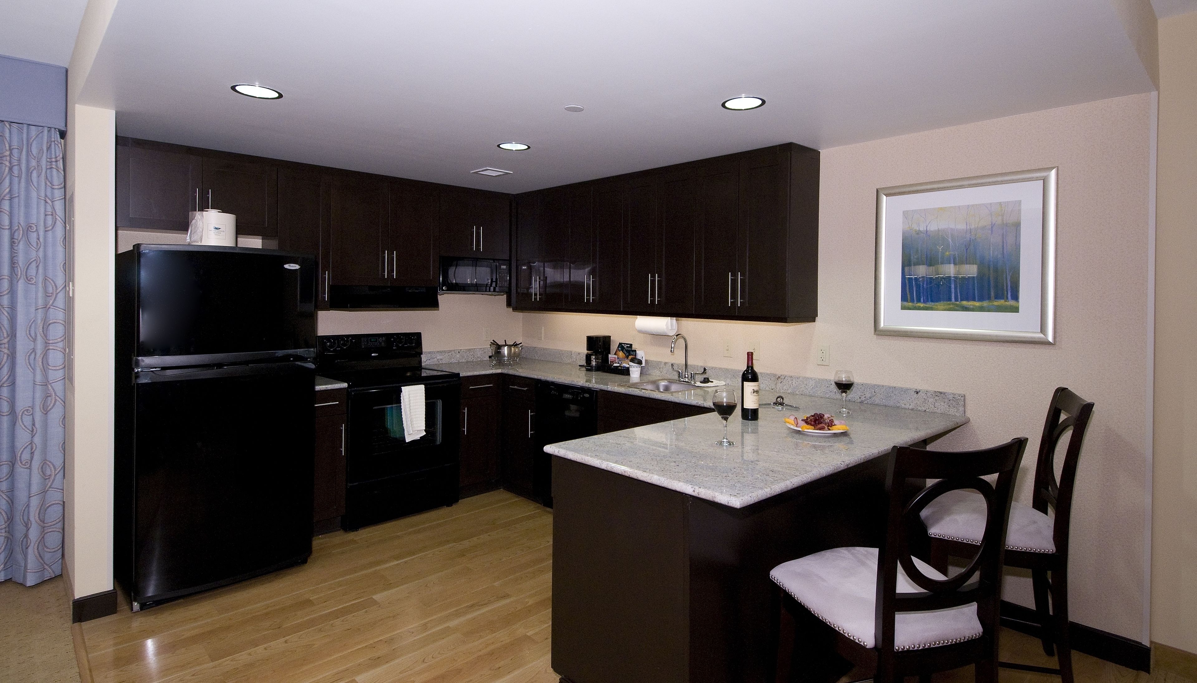 presidential two king and one sofa bed non-smoking | private kitchen | full-sized fridge, microwave, stovetop, dishwasher