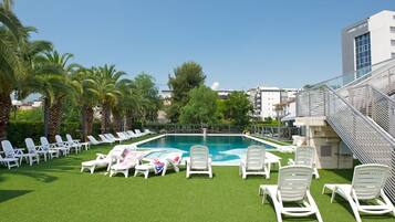 Sun deck