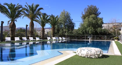 Ariha Hotel