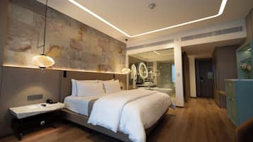 1 bedroom, premium bedding, down duvets, pillow-top beds