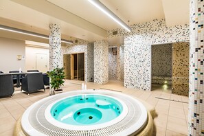 Tina de hidromasaje interior