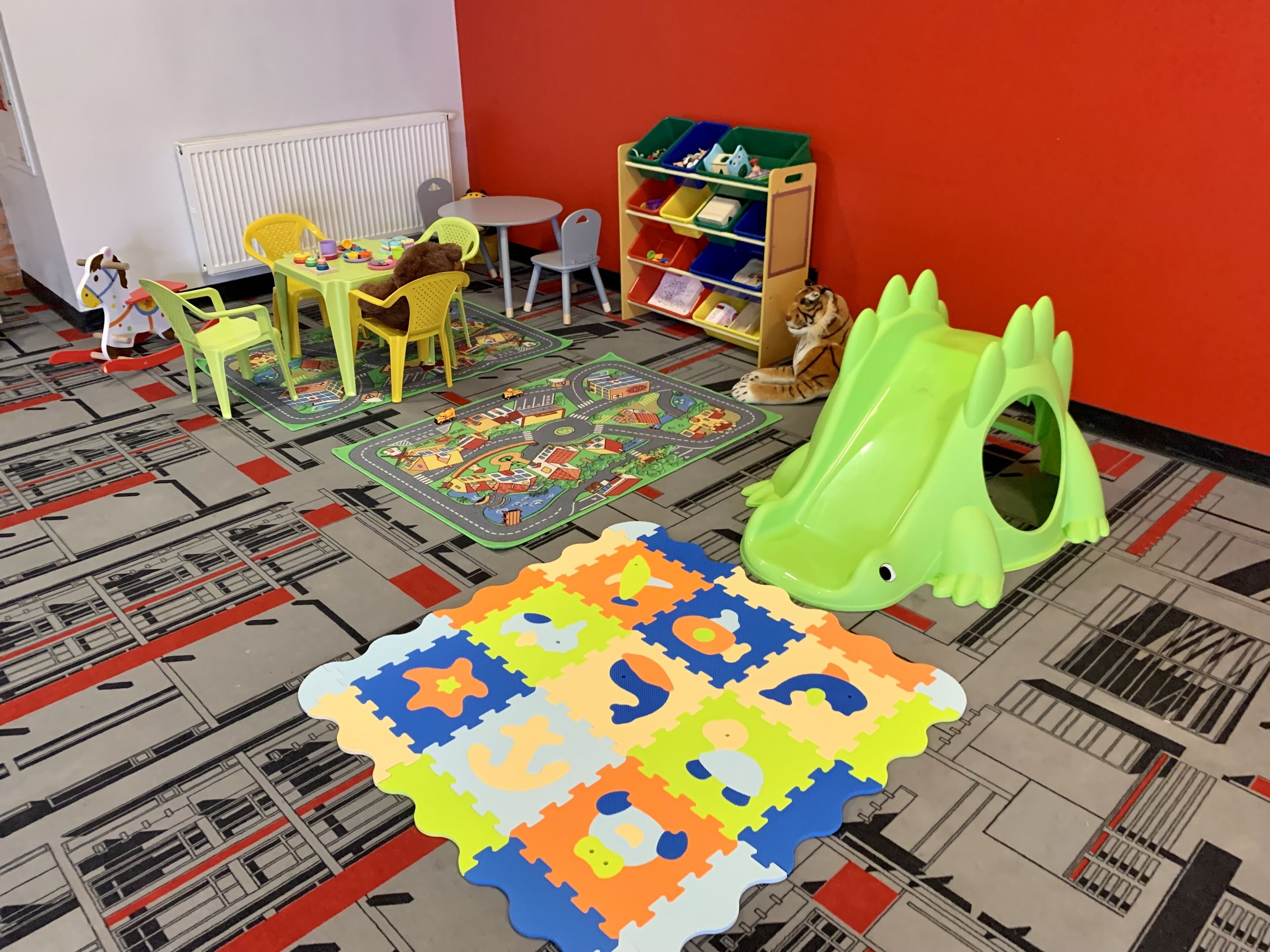 children’s play area – indoor
