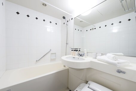 Hotel Villa Fontaine Tokyo Shinjuku - Image 9