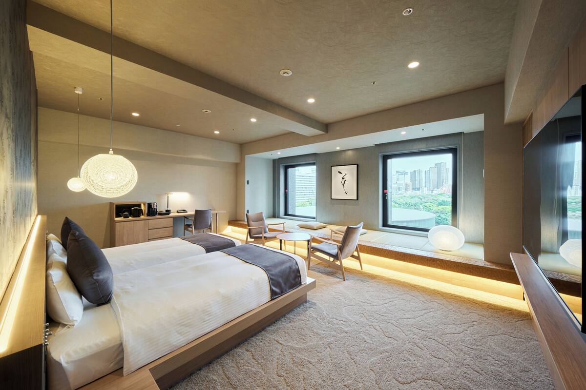 ห้องเอ็กเซกคิวทีฟ, ปลอดบุหรี่ (Twin Room with Tatami Area) | ตู้นิรภัยในห้องพัก, ผ้าม่านกันแสง, ห้องเก็บเสียง, เตารีด/โต๊ะรีดผ้า