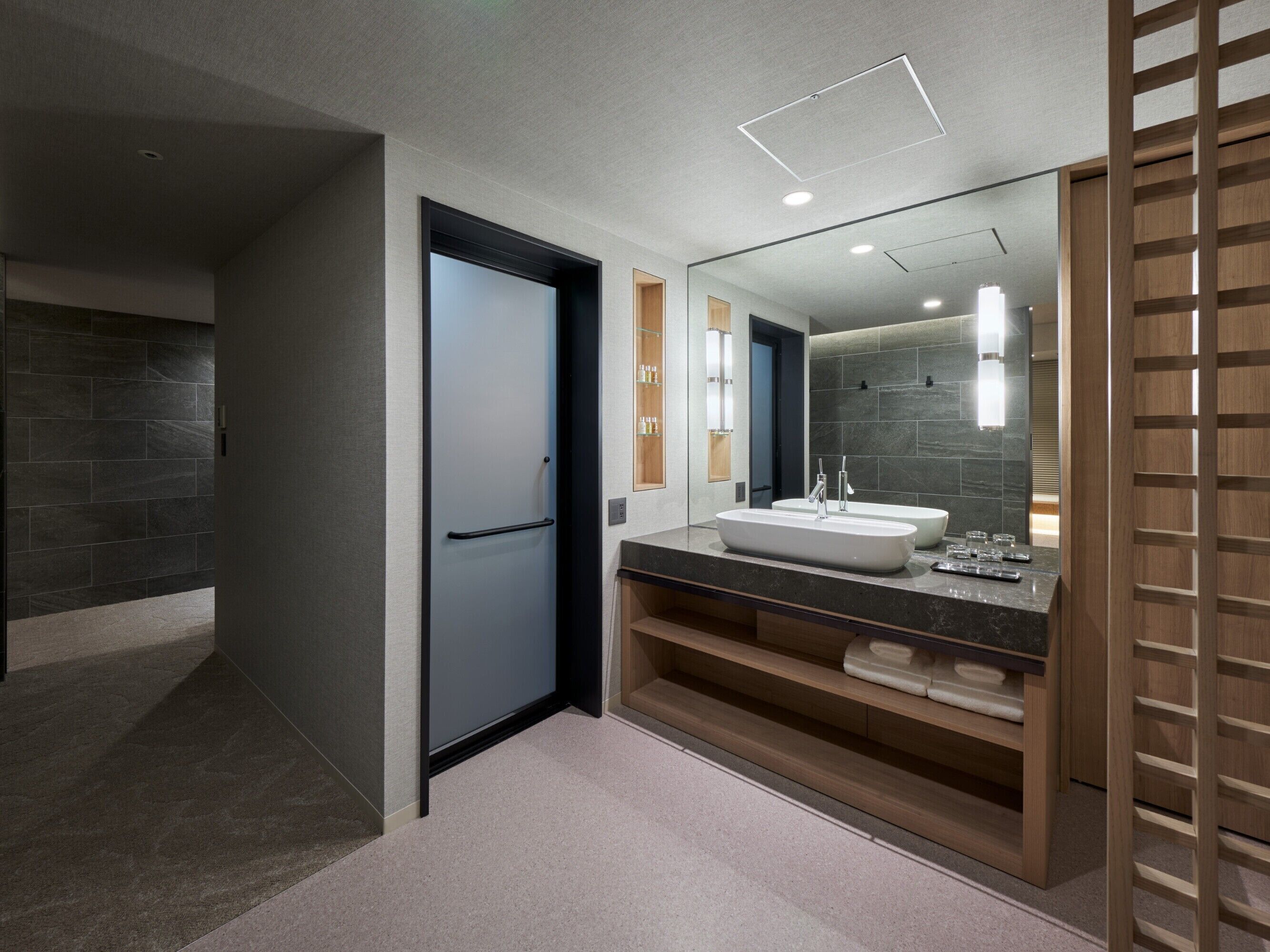 in-room safe, blackout curtains, free wifi, bed sheets