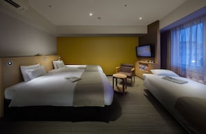 Verdunkelungsvorhänge, Bügeleisen/Bügelbrett, kostenloses WLAN