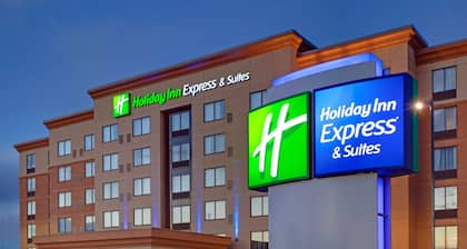 Holiday Inn Express & Suites Ottawa West - Nepean by IHG