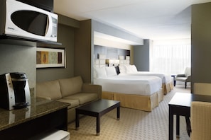 In-room safe, desk, iron/ironing board, free cots/infant beds - Holiday Inn Express & Suites Ottawa West - Nepean by IHG (Ottawa)
