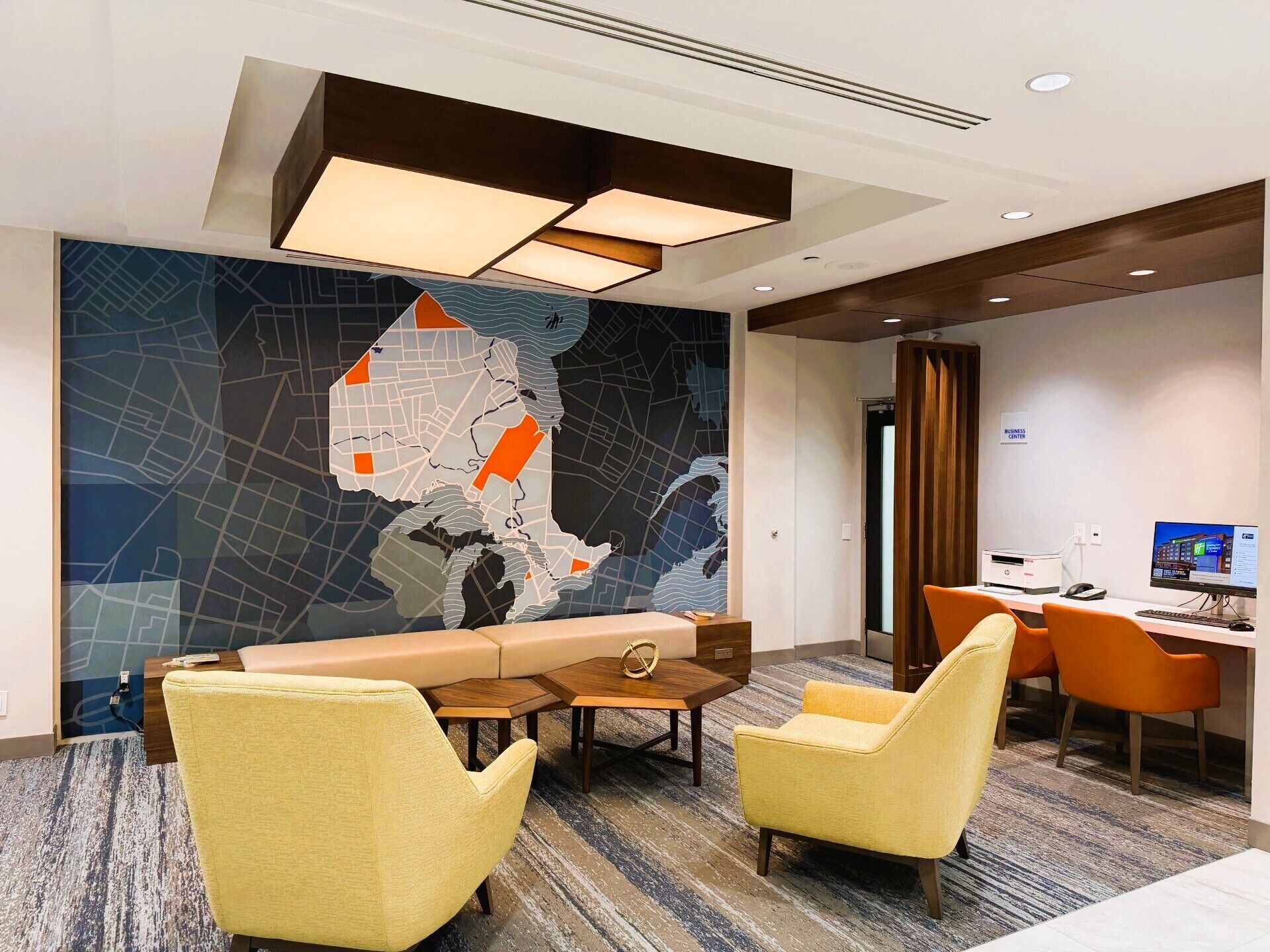 Photo - Holiday Inn Express & Suites Ottawa West - Nepean by IHG