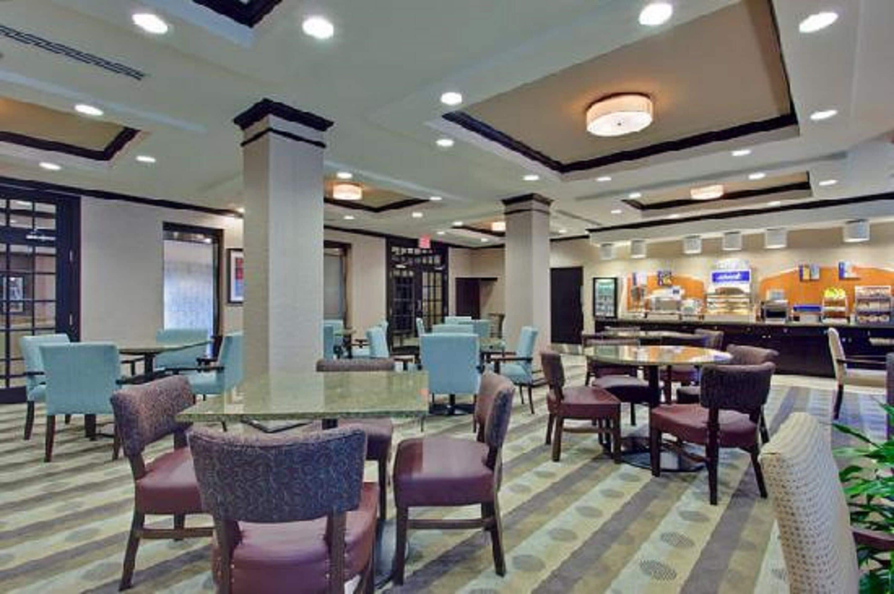 free daily on-the-go breakfast