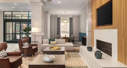 Hilton Garden Inn Arlington-Shirlington