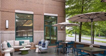 Hilton Garden Inn Arlington-Shirlington