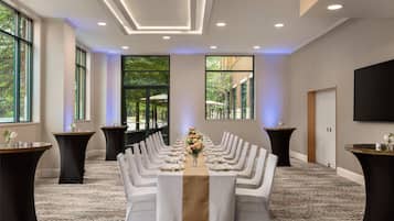Meeting facility