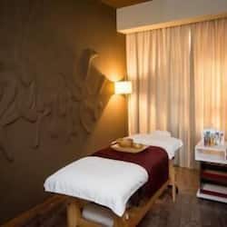 Couples treatment room(s), sauna, hot tub, body treatments, hydrotherapy