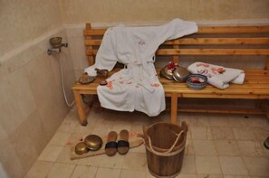 Turkish bath, massage/treatment rooms - Riad Alhambra (Harhoura)