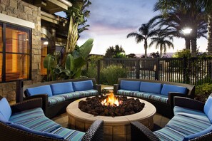 Terrace/patio - Residence Inn by Marriott Camarillo (Camarillo)