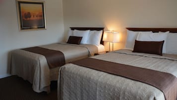 Decoración personalizada, muebles diferentes y cortinas blackout