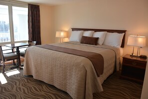 Chambre Standard, accessible aux personnes à mobilité réduite, non-fumeurs | Décoration personnalisée, ameublement personnalisé, rideaux occultants