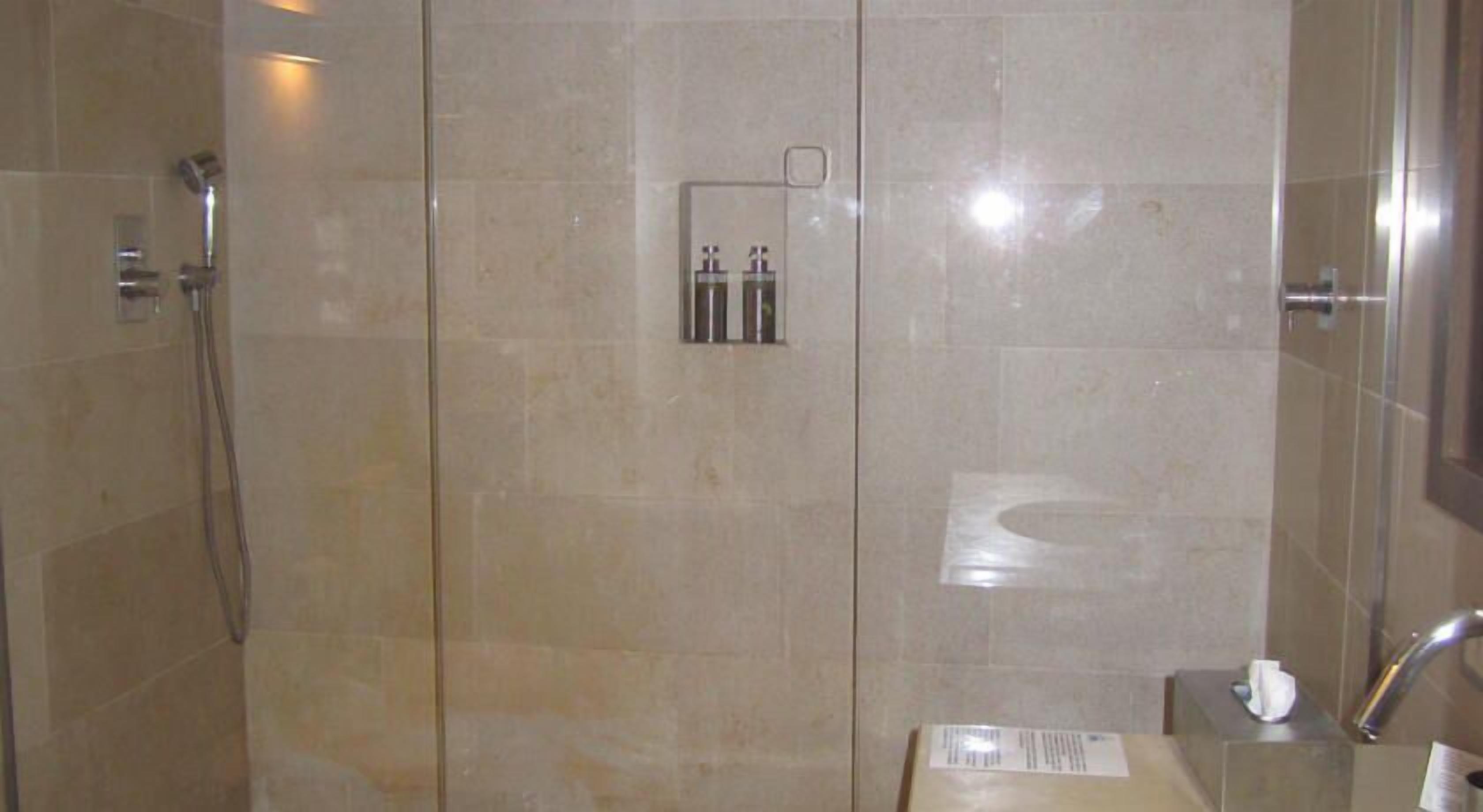 hair dryer, bidet, towels