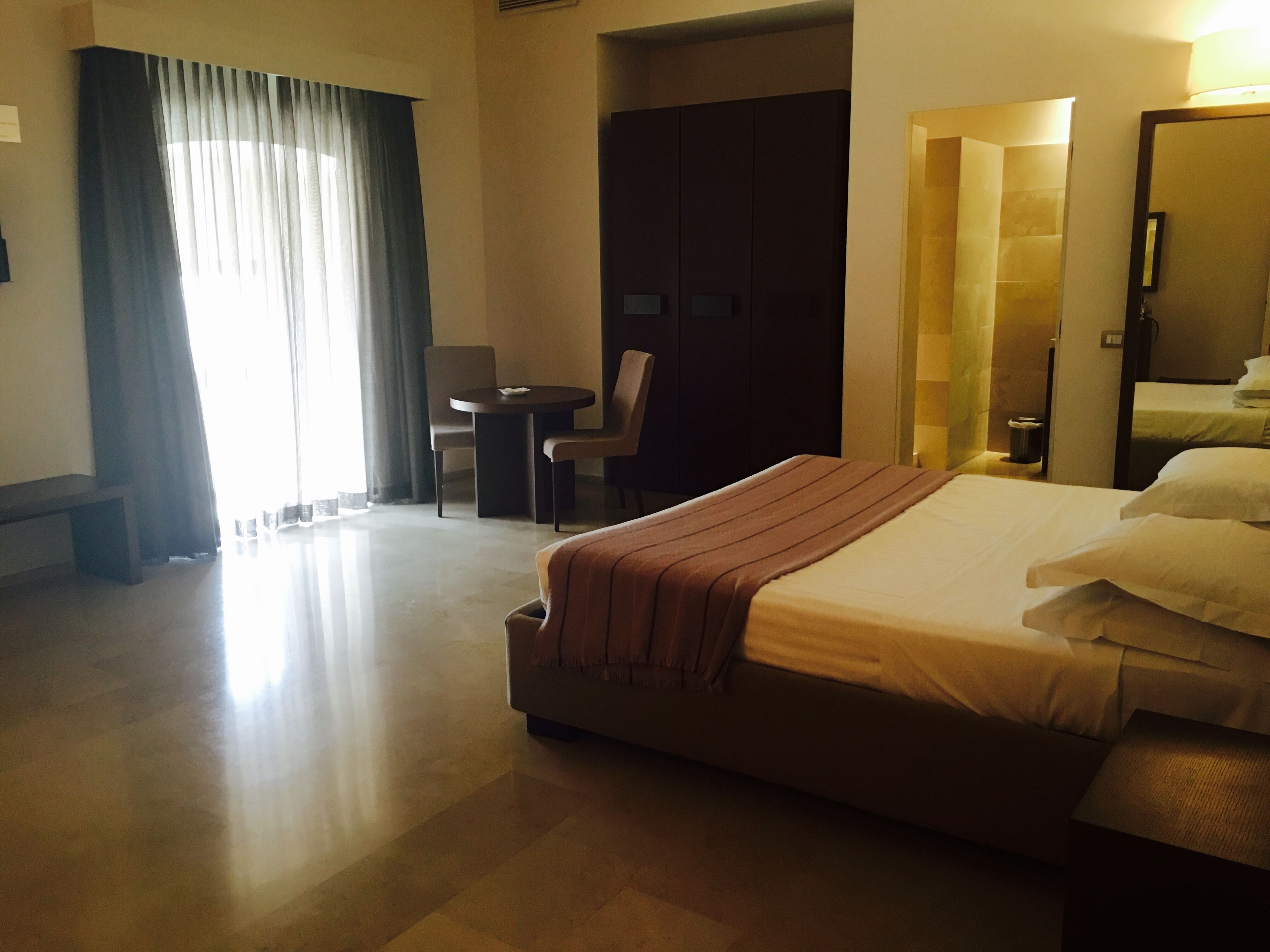 1 bedroom, premium bedding, minibar, in-room safe