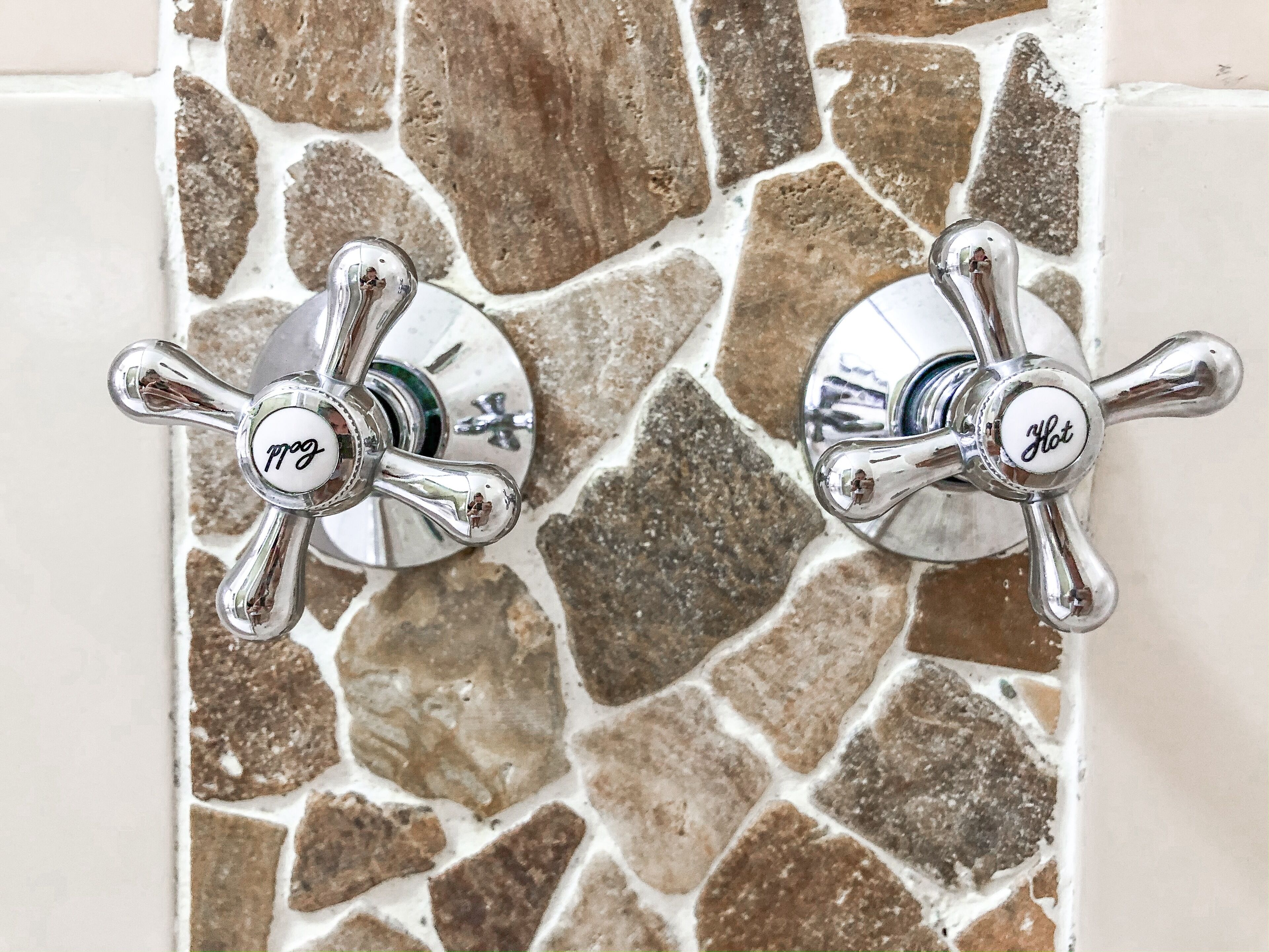 family apartment, 3 bedrooms | bathroom | shower, free toiletries, hair dryer, towels