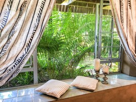 4 Sleeper, ground floor, double bathroom (3) | View from room