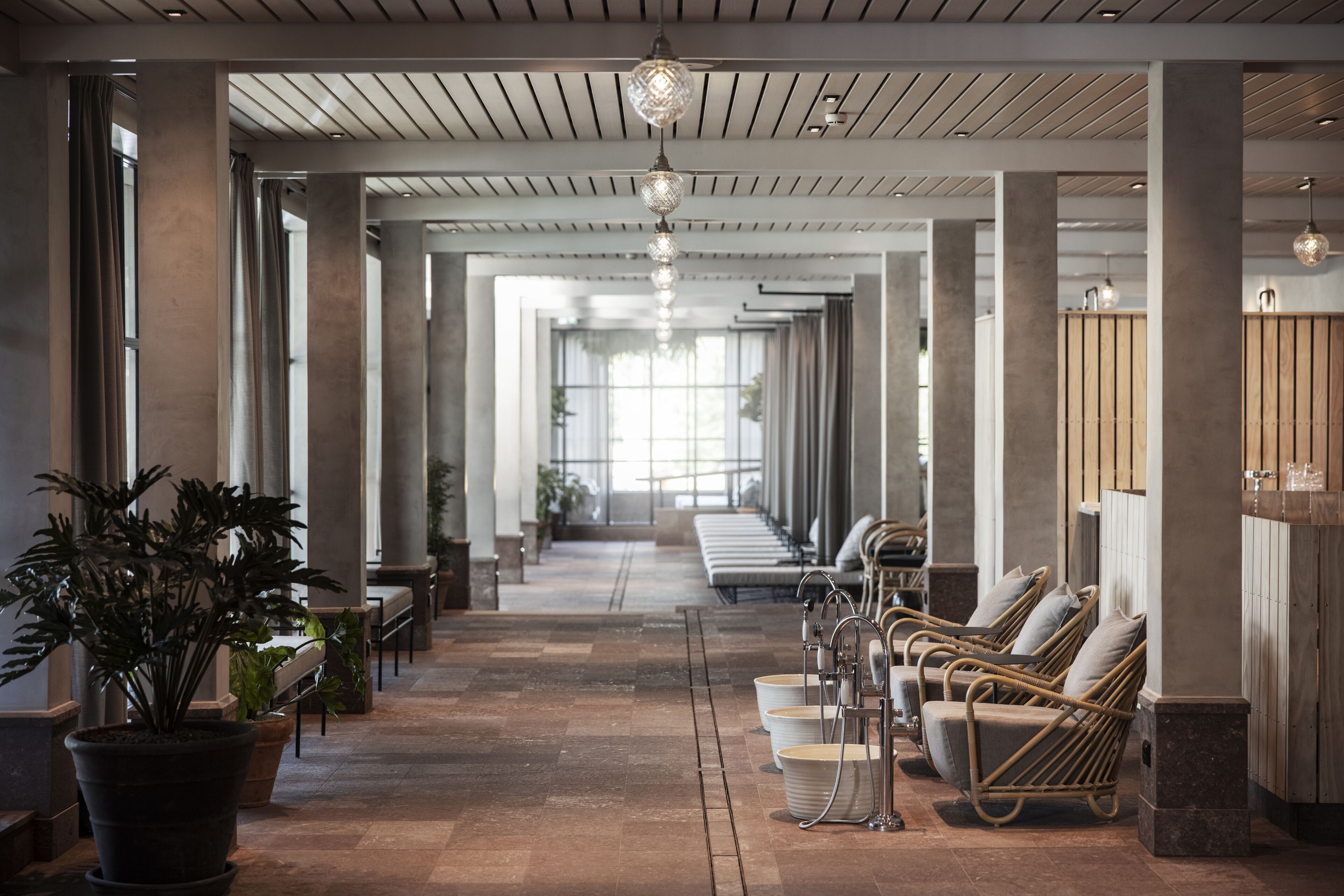 couples treatment room(s), sauna, steam room