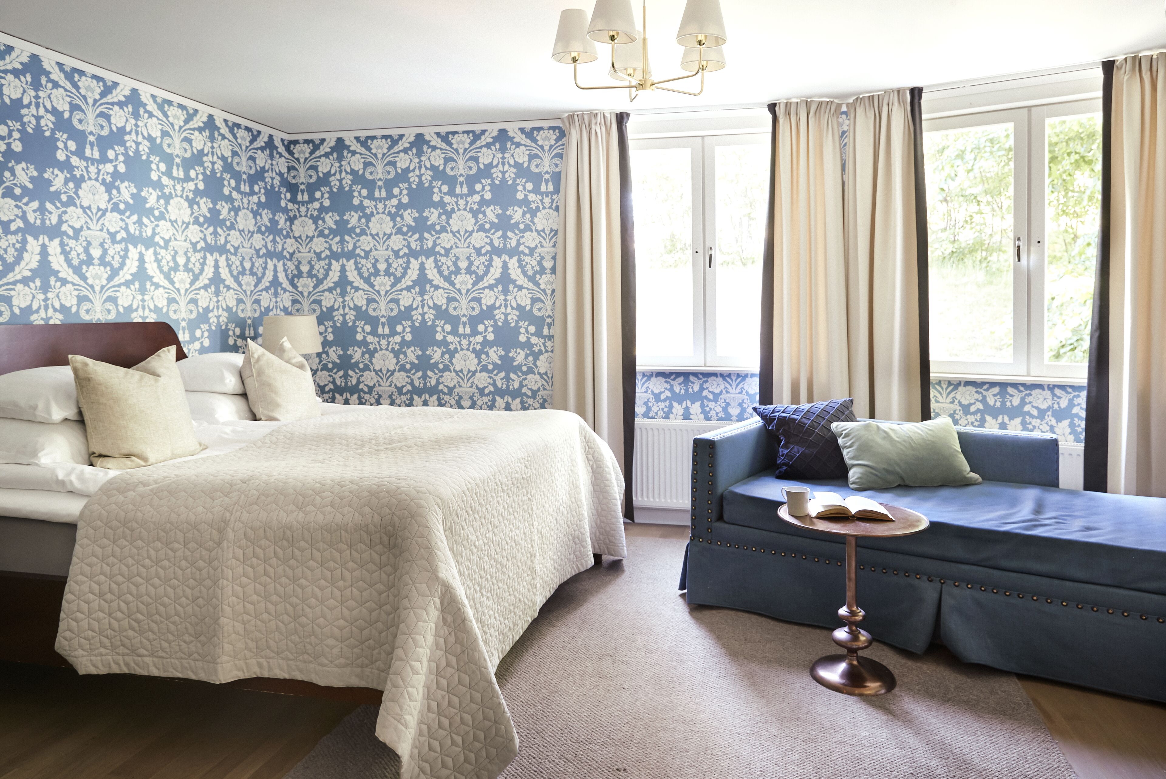 1 bedroom, hypo-allergenic bedding, individually decorated