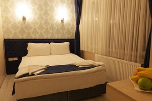 Premium bedding, minibar, free WiFi, bed sheets - My Home Sultanahmet Hotel (Istanbul)