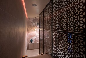 Bain turc/hammam, soins du corps, soins du visage, manucure et pédicure