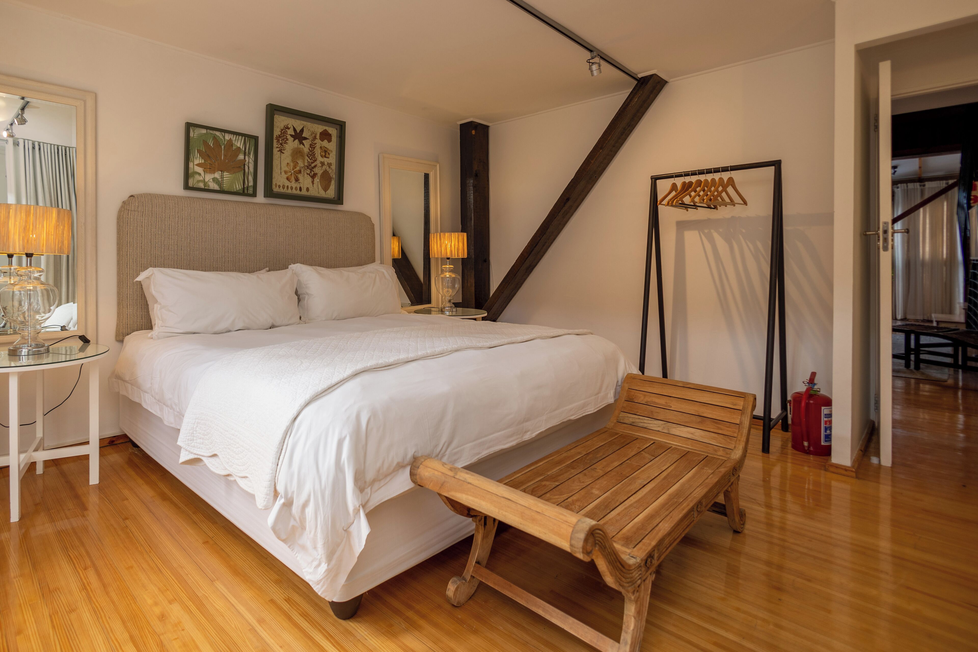 Apartemen Mewah | Seprai premium, brankas, dan didekorasi berbeda-beda