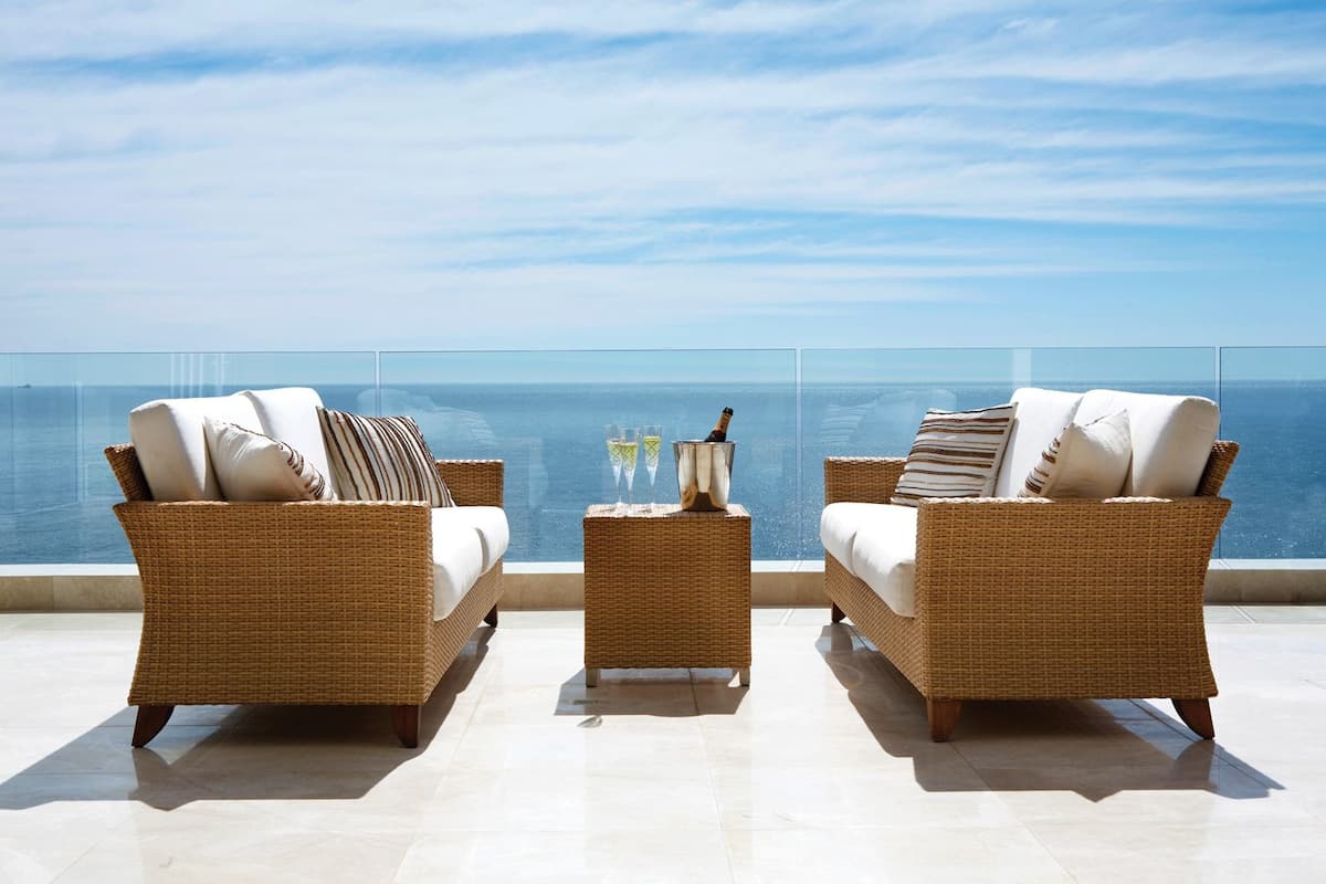Premium Suite | Premium bedding, minibar, in-room safe, desk