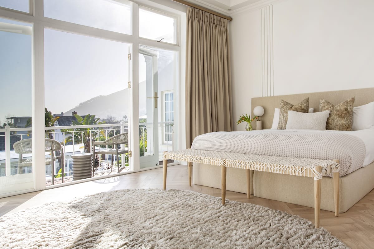 1 Schlafzimmer, Minibar, Zimmersafe, individuell dekoriert