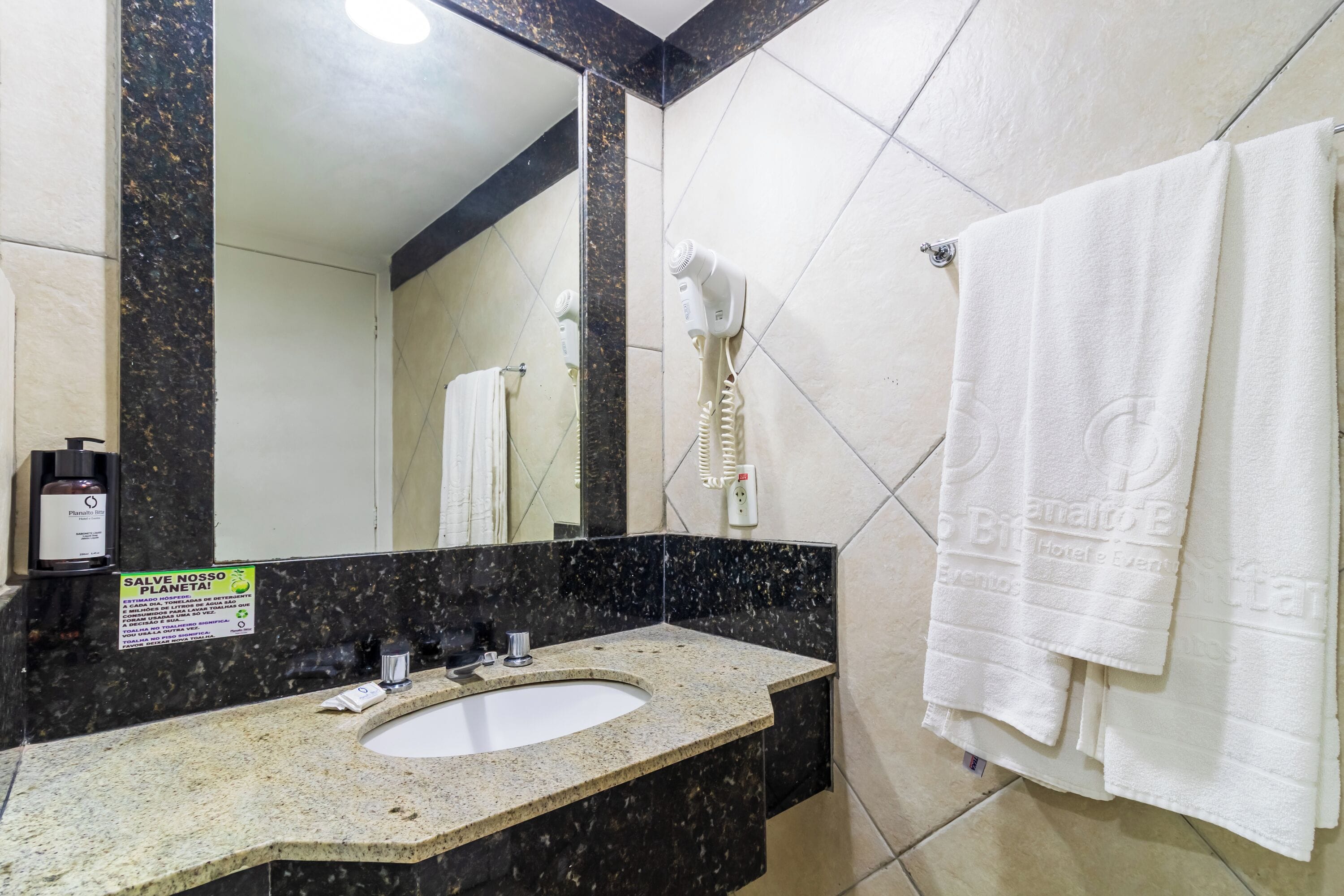 Photo - Planalto Bittar Hotel e Eventos