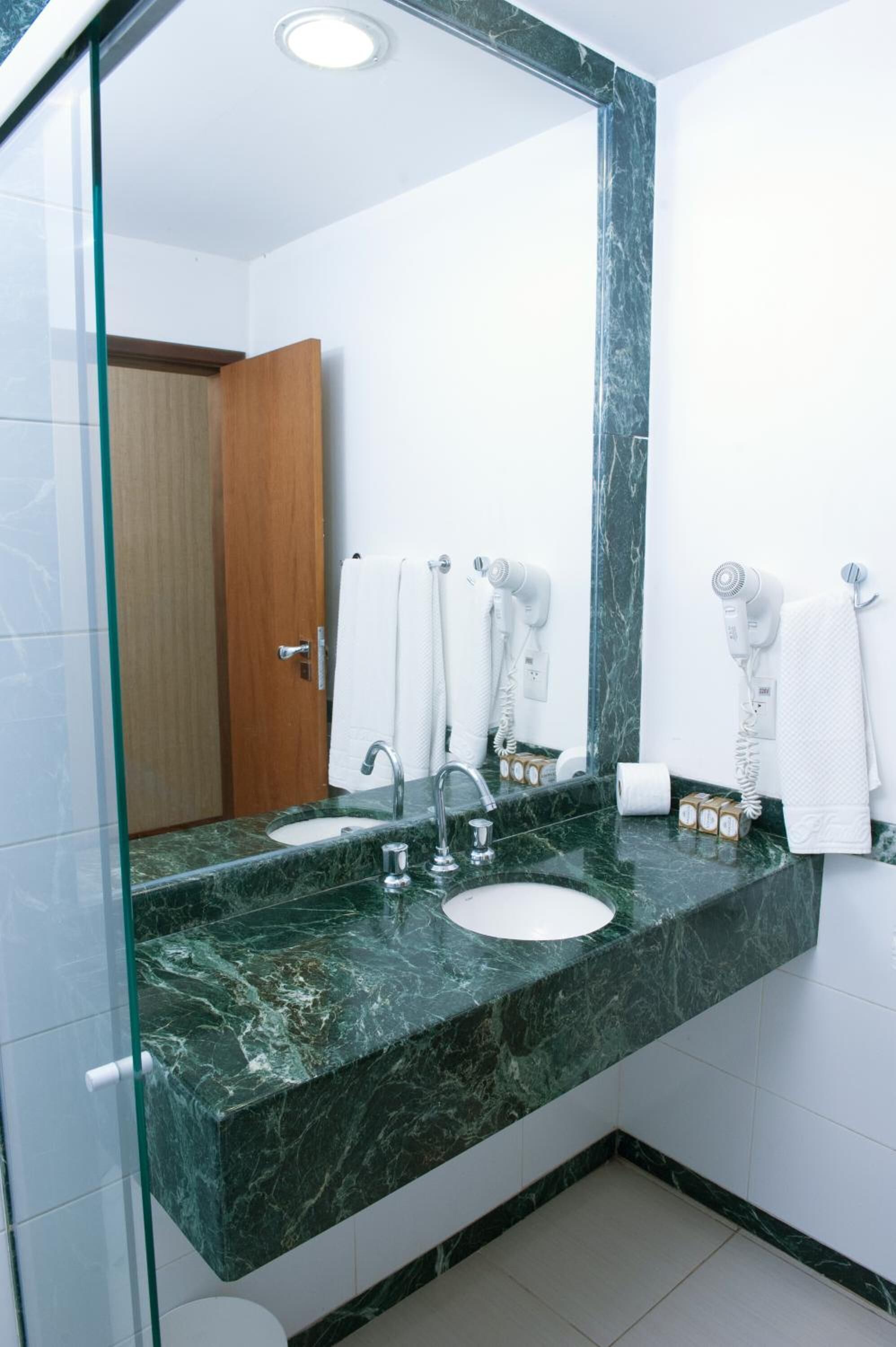 Foto - Planalto Bittar Hotel e Eventos
