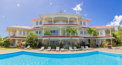 Marie-Laure Suites