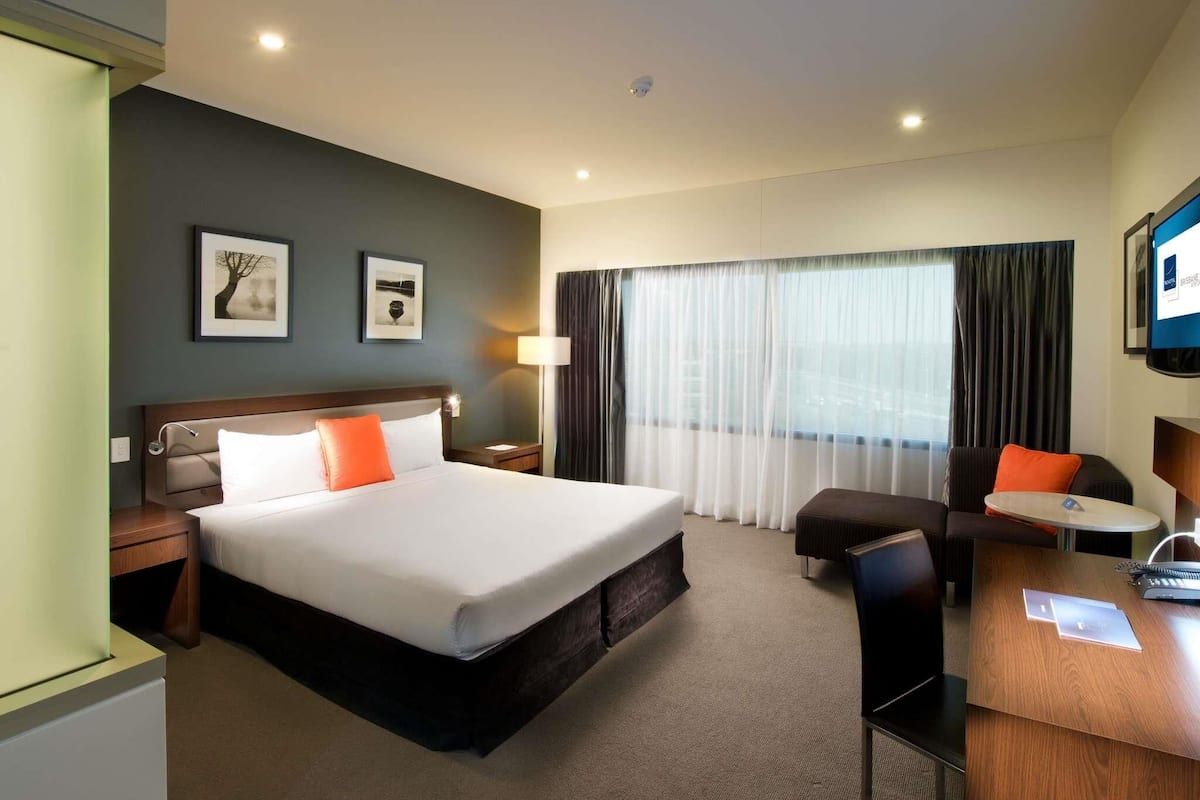Premier Room, 1 King Bed