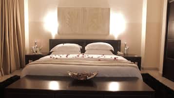 Suite | Minibar, in-room safe, desk, soundproofing
